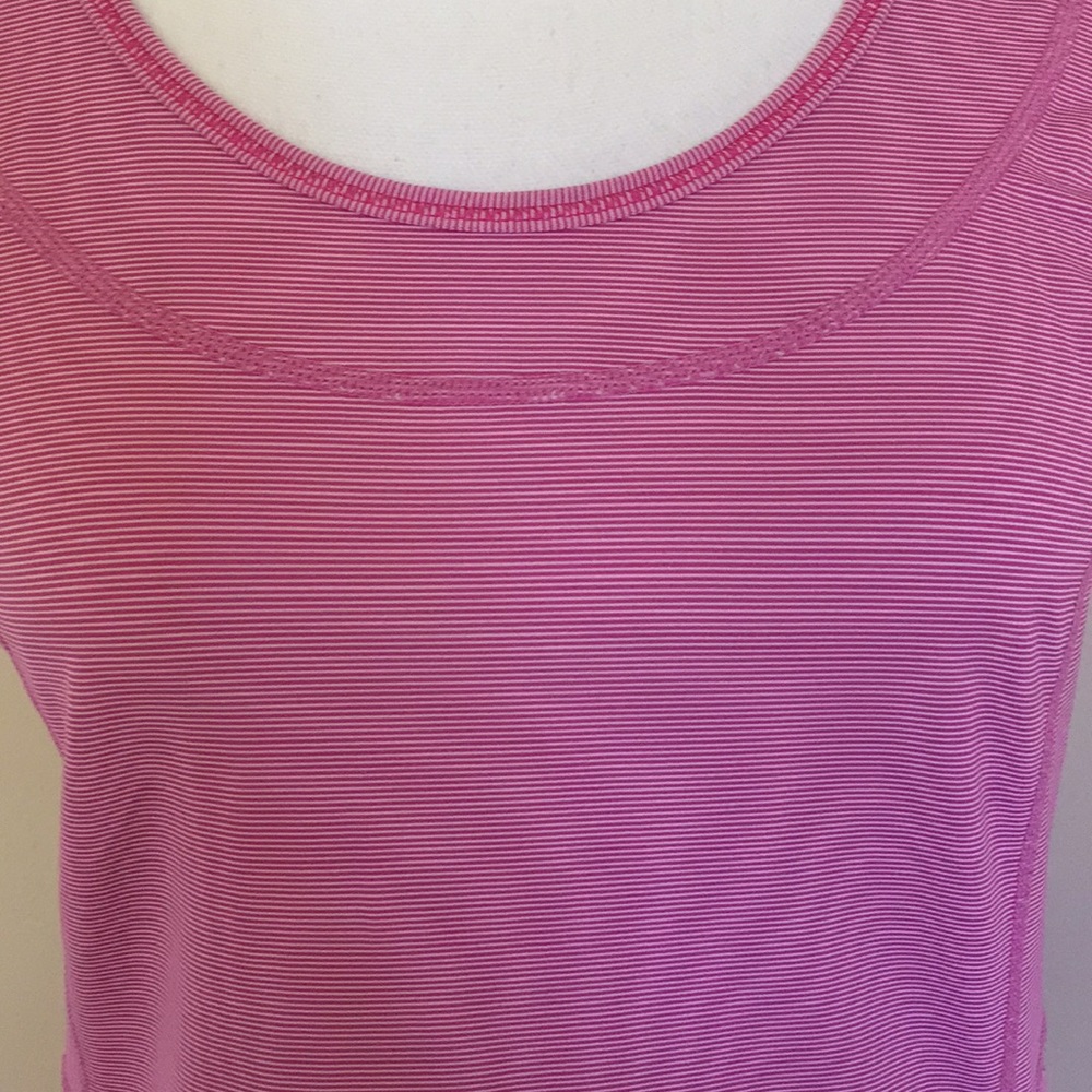 Lululemon Tank - Picture 2 of 5
